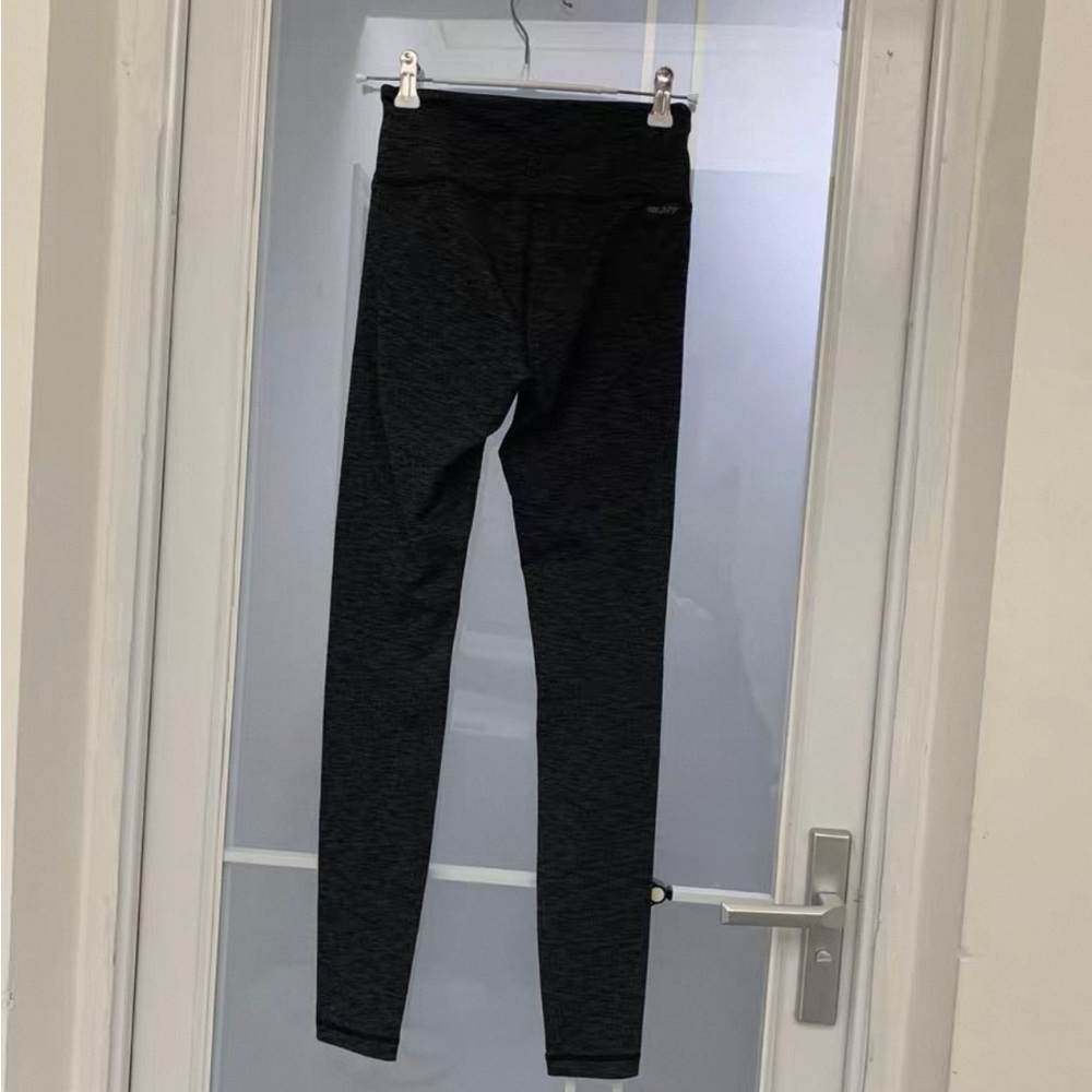 High-Waist Black Heather Leggings - Women's Active Leggings